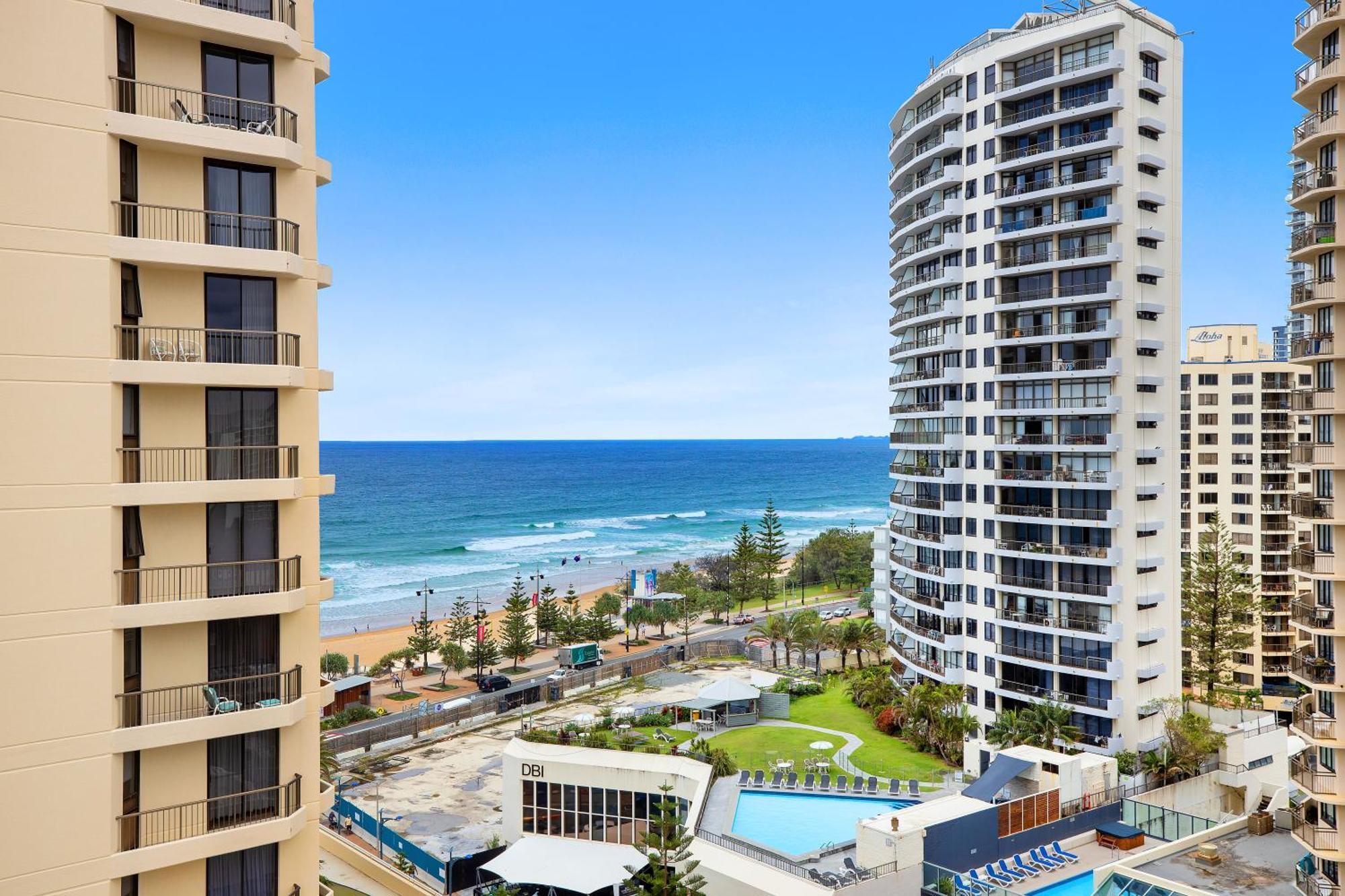 Paradise Centre Apartments Managed By Gchs Gold Coast Exterior photo